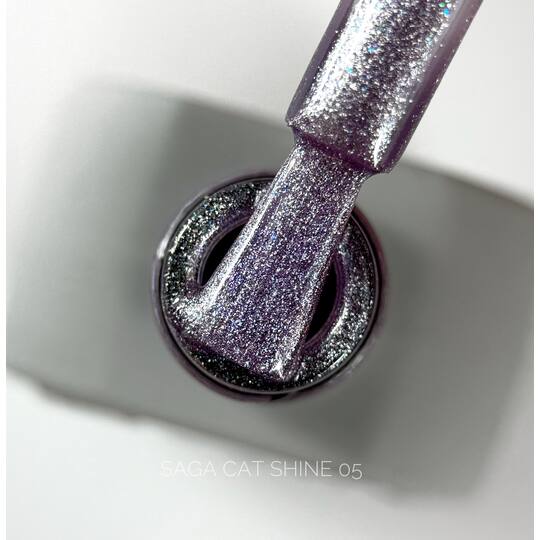 SAGA. Cat's Eye Gel Polish "Cat Shine", #05, 10 ml. Гель-лак "Котяче око"
