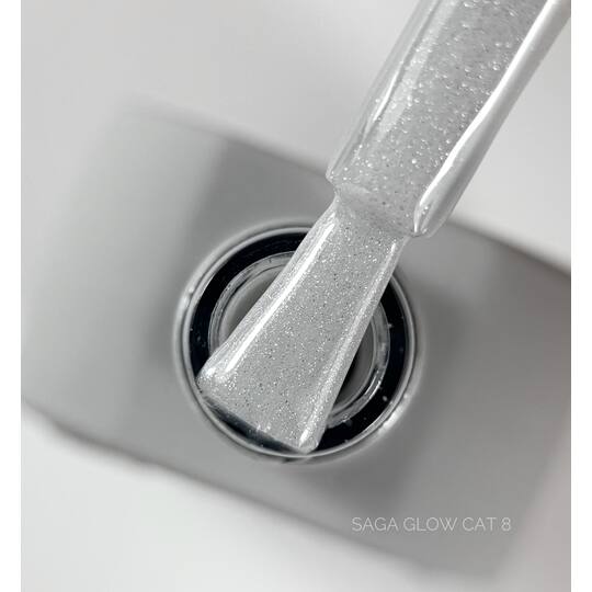 SAGA. Cat's Eye Gel Polish "Glow Cat", #08, 10 ml. Гель-лак "Котяче око"