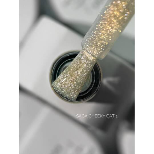 SAGA. Cat's Eye Gel Polish "Cheeky Cat", #01, 10 ml. Гель-лак "Котяче око"