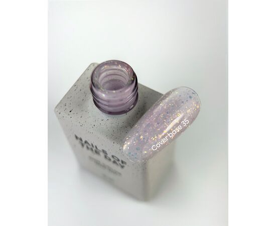 NOTD. Cover Base Potal, NEW Formula #35, 10 ml, ніжно-рожева база з голографічною поталлю #2