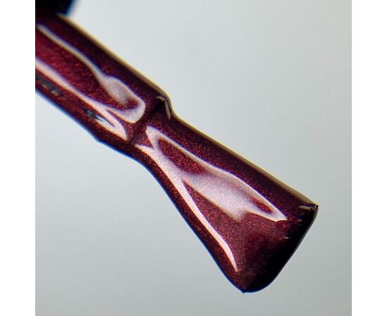 SAGA. Cat's Eye Gel Polish "Glow Cat", #01, 10 ml. Гель-лак "Котяче око" #2
