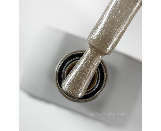 SAGA. Cat's Eye Gel Polish "Glow Cat", #07, 10 ml. Гель-лак "Котяче око" #1