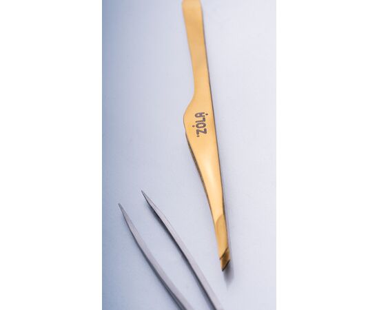 ZOLA. Eyebrow Tweezer "Premium Series". Gold. Пінцет професійний для брів, золотий #4