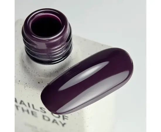 NOTD. "Color of the month, January 2026" Gel Polish, Midnight, 10 ml. Гель-лак "Колір місяця, Січень 2026" #3