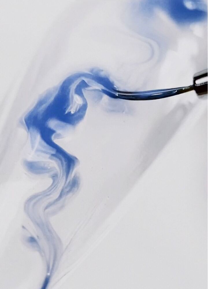 ADORE. Blooming gel, 8 ml. Основа для розтікання гель-лаку #2