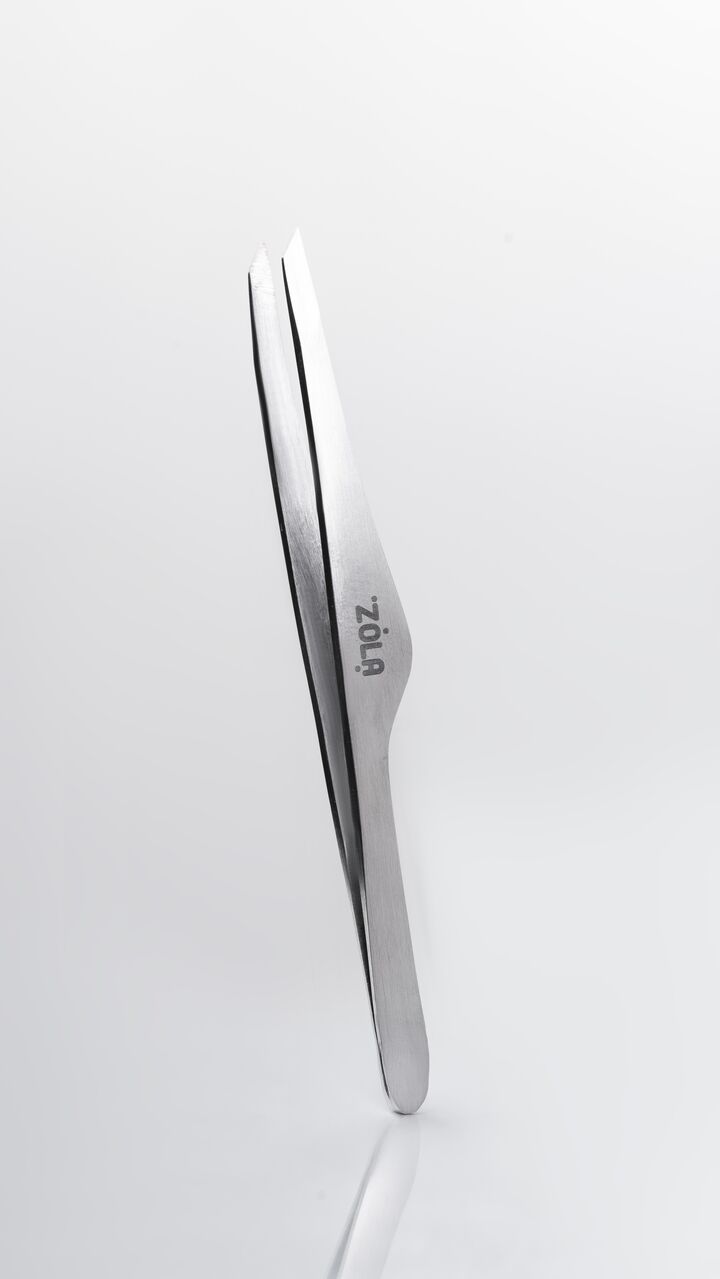 ZOLA. Eyebrow Tweezer "Premium Series". Silver. Пінцет професійний для брів, срібний #3