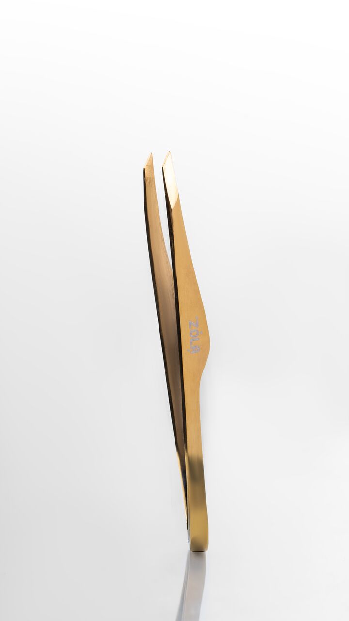 ZOLA. Eyebrow Tweezer "Premium Series". Gold. Пінцет професійний для брів, золотий #3