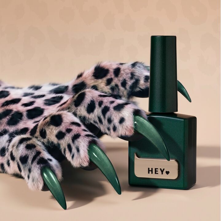 HEYLOVE. Cat's Eye Gel Polish, Bengal, 15 ml, гель-лак "Котяче око", насичений темно-зелений #3