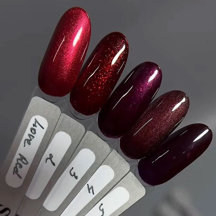 SAGA. Gel Polish "Love Red", #05, 10 ml. Гель-лак #5