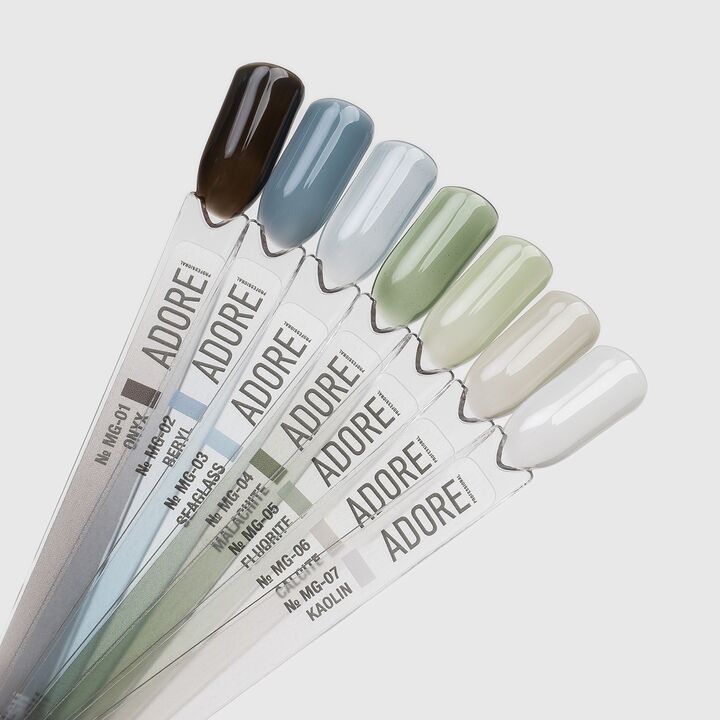 ADORE. Marble Glass Gel Polish, #MG-03, Seaglass, 8 ml. Вітражний гель-лак, блакитна глазур #3