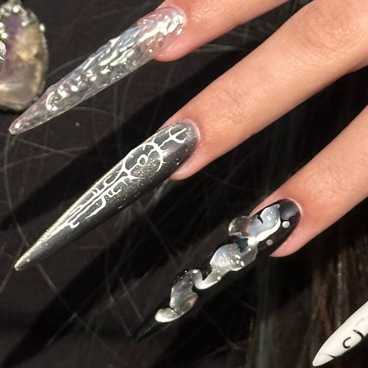 ADORE. SPLETNIца SIZE, Gel Tips, Stilette XXL, 240 pcs. Gel nail tips, extra long stiletto #5