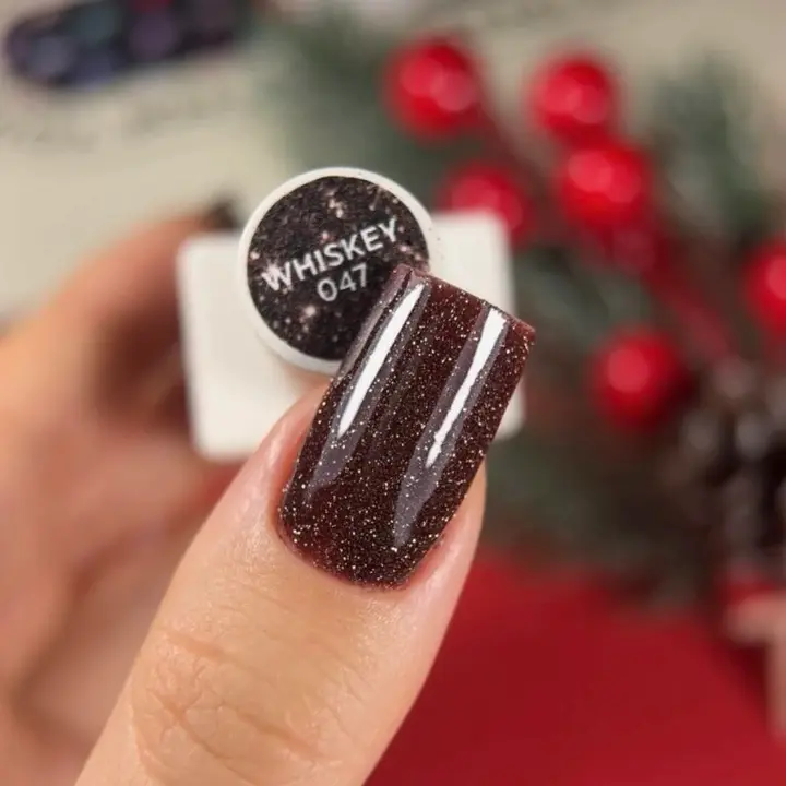 NOTD. Reflective Gel Polish Whiskey #047, 10 ml, гель-лак світловідбиваючий #4