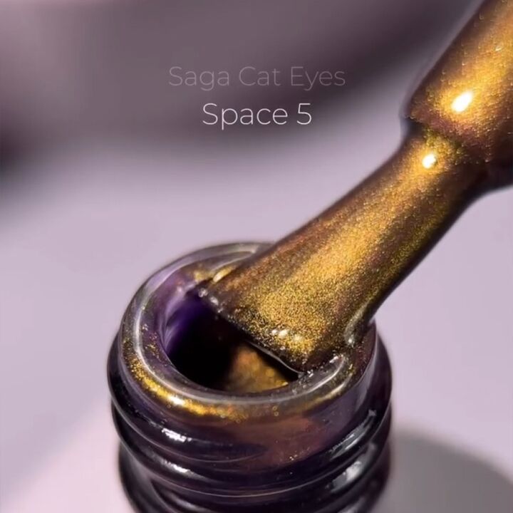SAGA. Cat's Eye Gel Polish "Space Cat", #05, 10 ml. Гель-лак "Котяче око" #2