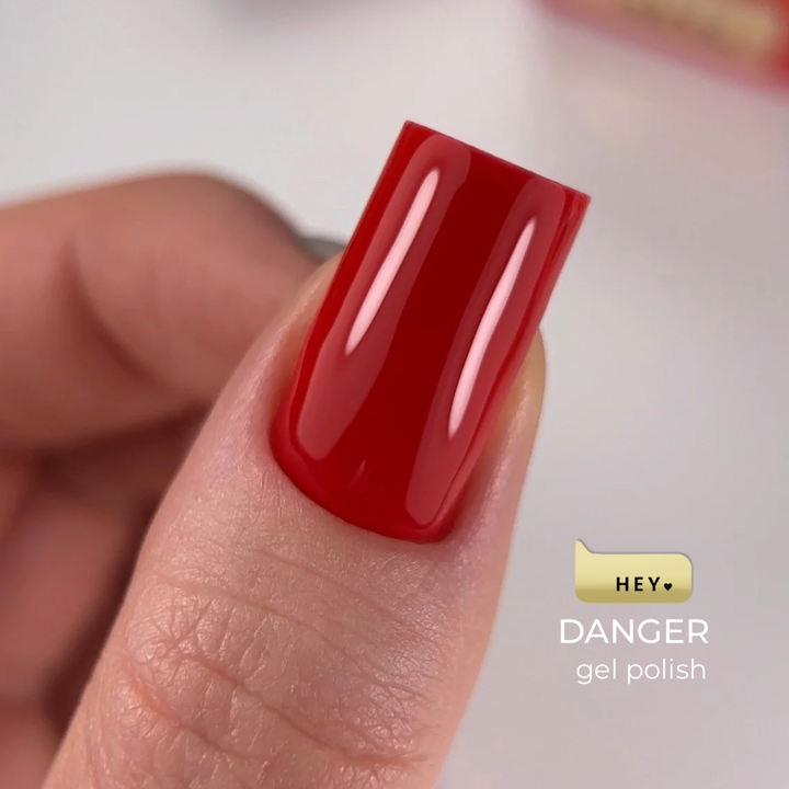 HEYLOVE. Gel Polish, DANGER, 15 ml, гель-лак, червоний #4