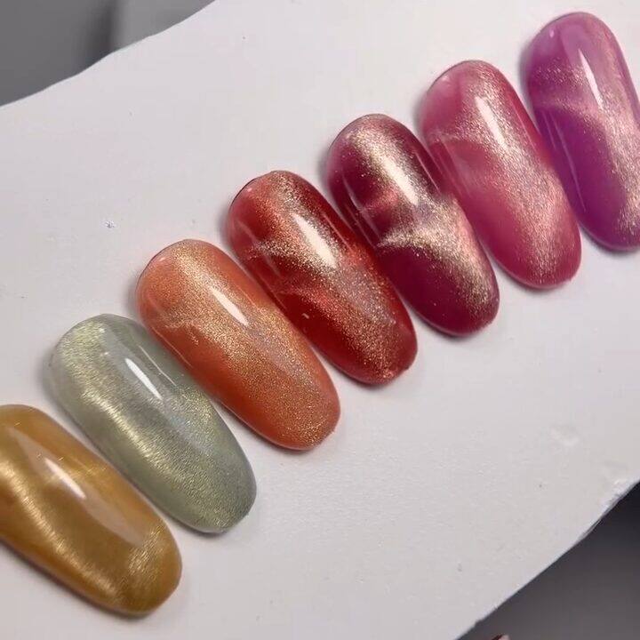 SAGA. Cat's Eye Gel Polish "Amber Cat", #02, 10 ml. Гель-лак "Котяче око" — SAGA, NAILSMADE