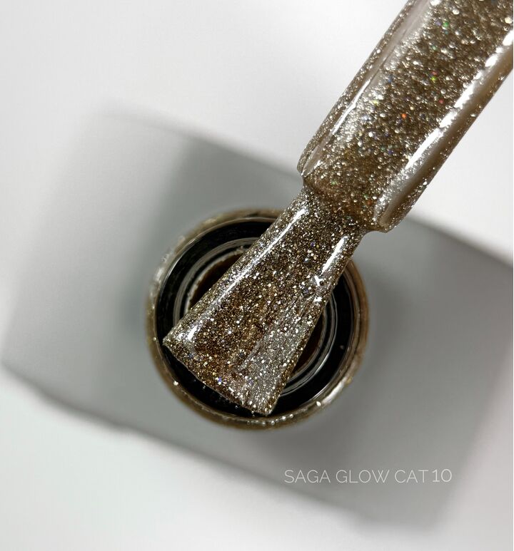 SAGA. Cat's Eye Gel Polish "Glow Cat", #10, 10 ml. Гель-лак "Котяче око" #1