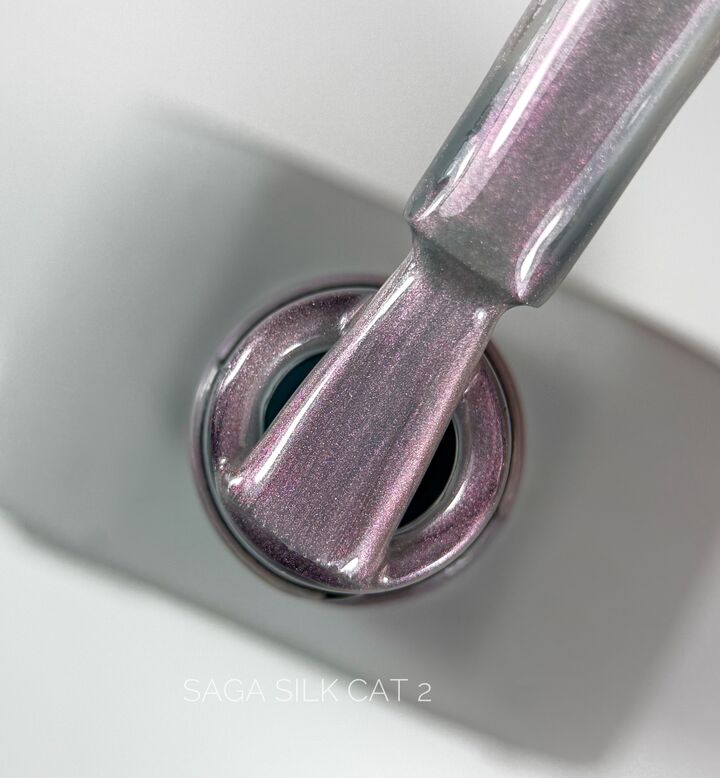 SAGA. Cat's Eye Gel Polish "Silk Cat", #02, 10 ml. Гель-лак "Котяче око" з перламутром #2