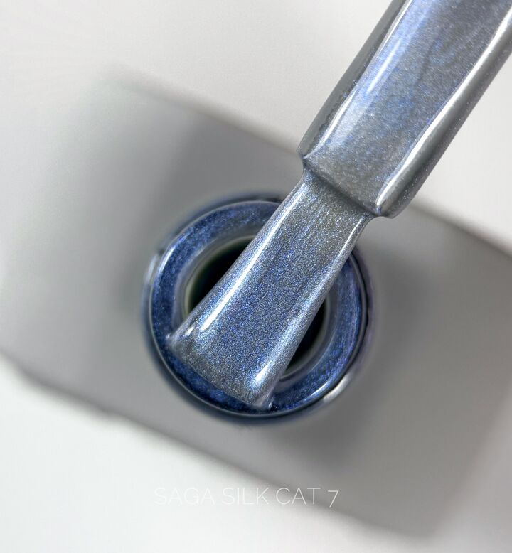 SAGA. Cat's Eye Gel Polish "Silk Cat", #07, 10 ml. Гель-лак "Котяче око" з перламутром #5