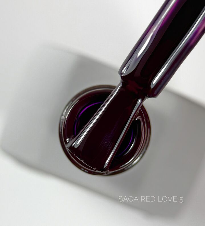 SAGA. Gel Polish "Love Red", #05, 10 ml. Гель-лак #2
