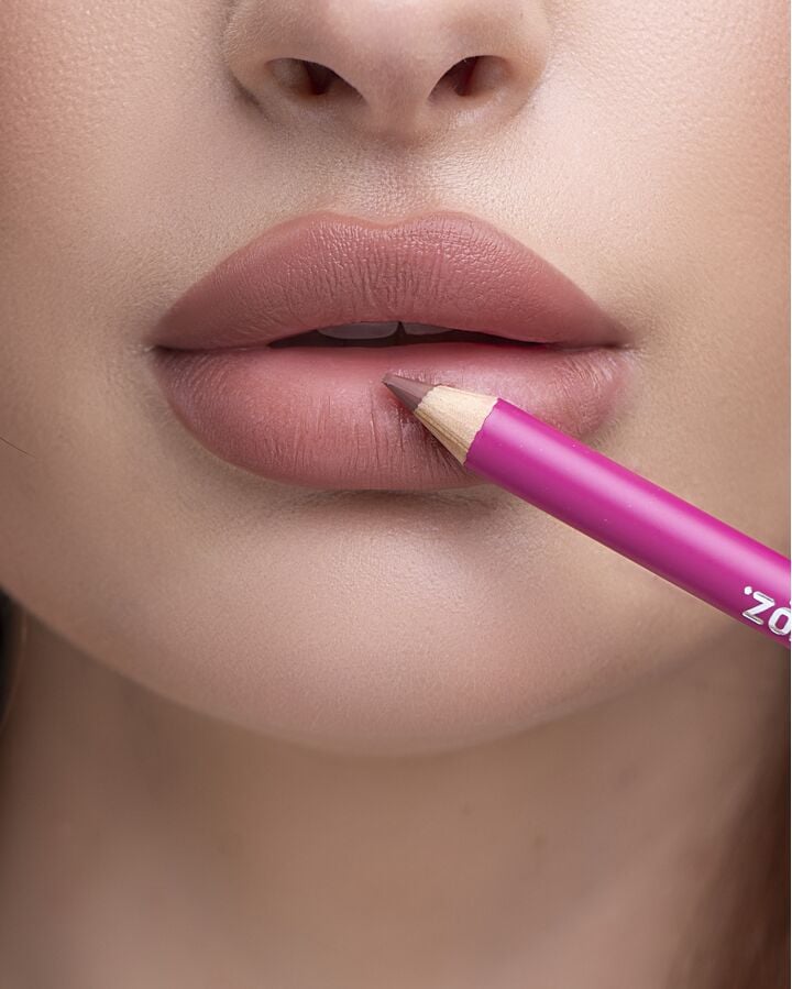 ZOLA. Lip Pencil, #04, Truffle. Олівець для губ #2