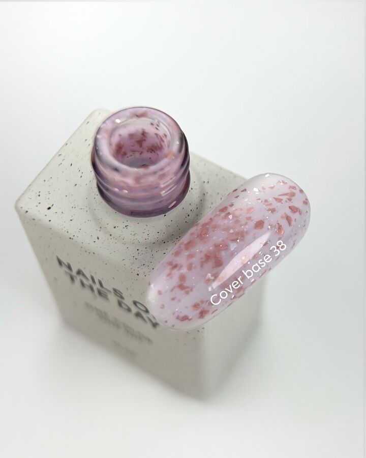 NOTD. Cover Base Potal, NEW Formula #38, 10 ml, рожево-молочна база з рожевою та срібною поталлю #2