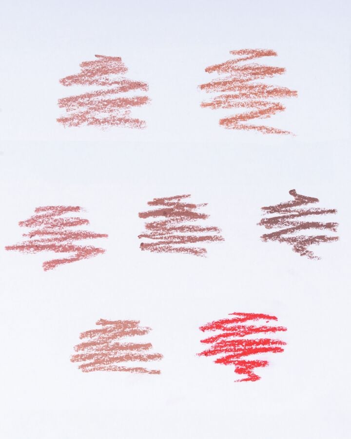 ZOLA. Lip Pencil, #04, Truffle. Олівець для губ #5