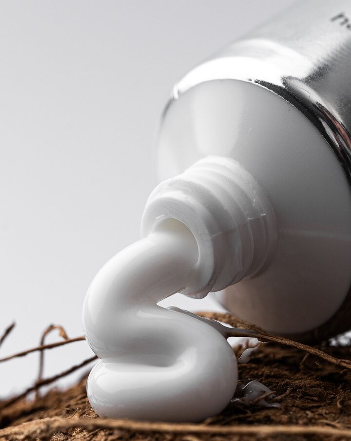 TOUCH. Hand Cream, Coconut, 30 ml, nährende Handcreme mit Kokosduft, mit Karabiner #2
