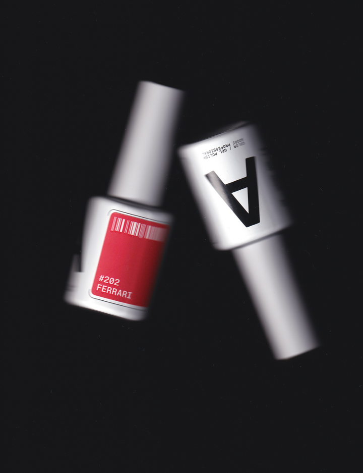 ADORE. Gel Polish, #202, Ferrari, 12 ml. Гель-лак, червоний феррарі #3
