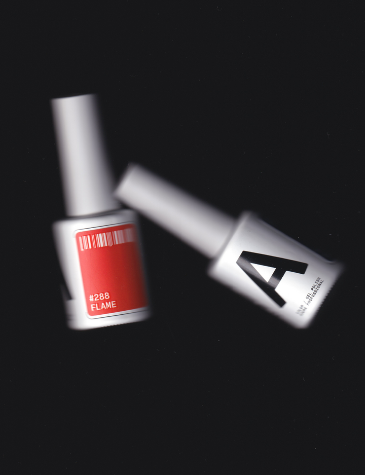 ADORE. Gel Polish, #288, Flame, 12 ml. Гель-лак, вогненно-червоний #3