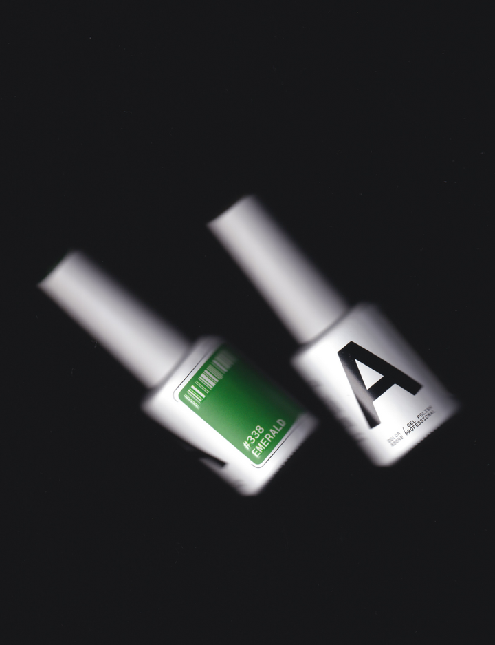 ADORE. Gel Polish, #338, Emerald, 12 ml. Гель-лак, насичений зелений #3