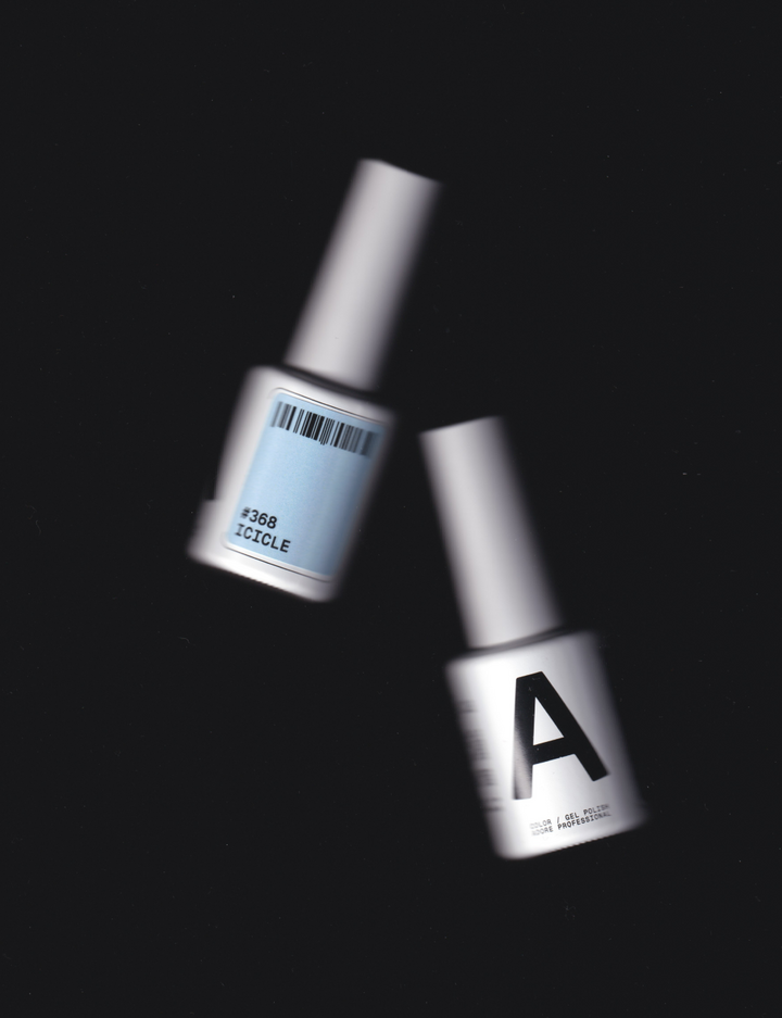 ADORE. Gel Polish, #368, Icicle, 12 ml. Esmalte em gel, azul gelo #3