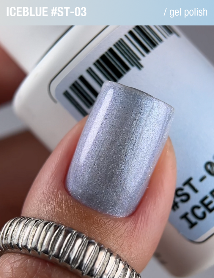 ADORE. Cat's Eye Gel Polish, #ST-03, Iceblue, 12 ml. Gel polish "œil de chat" nacré, bleu froid #3