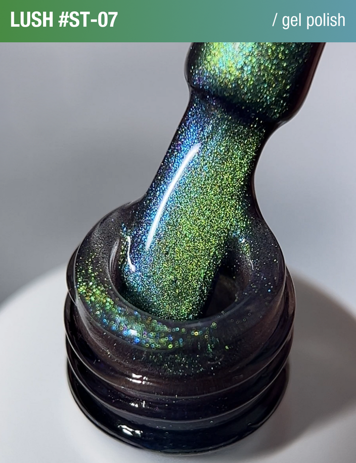 ADORE. Cat's Eye Gel Polish, #ST-07, Lush, 12 ml. Gel Polish "Katzenauge" perlmuttfarben, grün #5