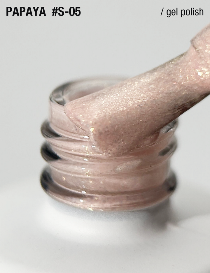 ADORE. Gel Polish, #S-05, Papaya, 12 ml. Гель-лак, бежевий, з шимером — Adore Professional, NAILSMADE
