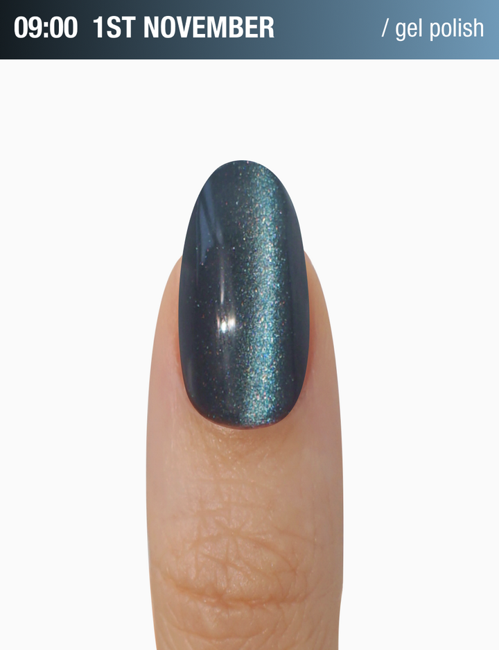 ADORE. Cat's Eye Gel Polish, 09:00, 12 ml. Гель-лак "котяче око" шовковий, зелено-синій — Adore Professional, NAILSMADE