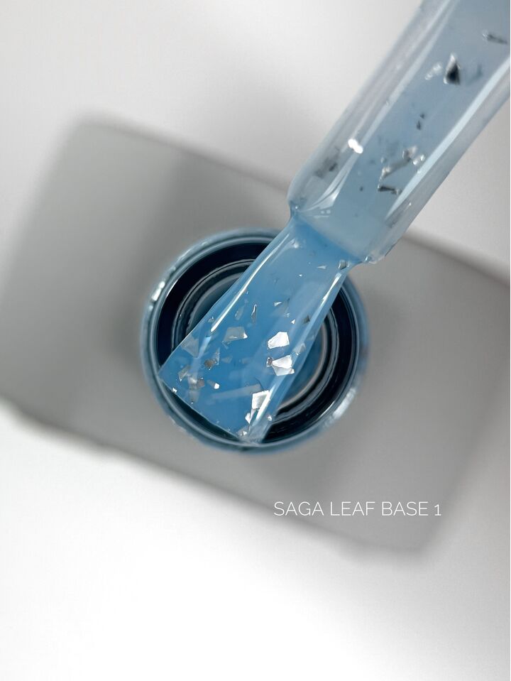 SAGA. Leaf base, #01, 10 ml. Кольорова база із срібною поталлю #1