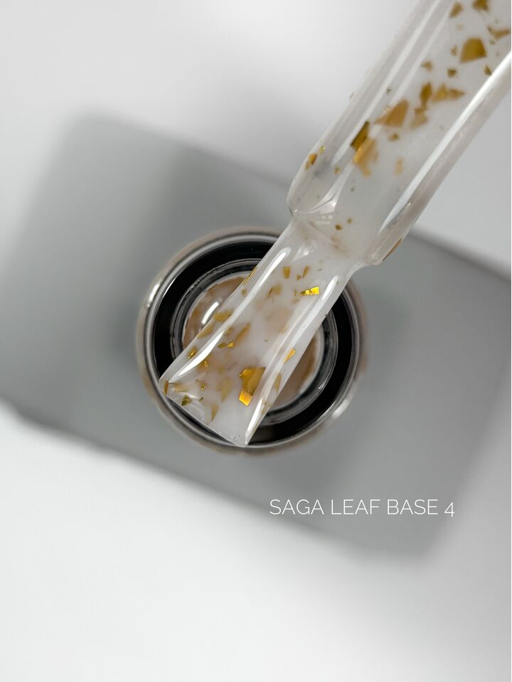 SAGA. Leaf base, #04, 10 ml. Кольорова база із золотою поталлю #1