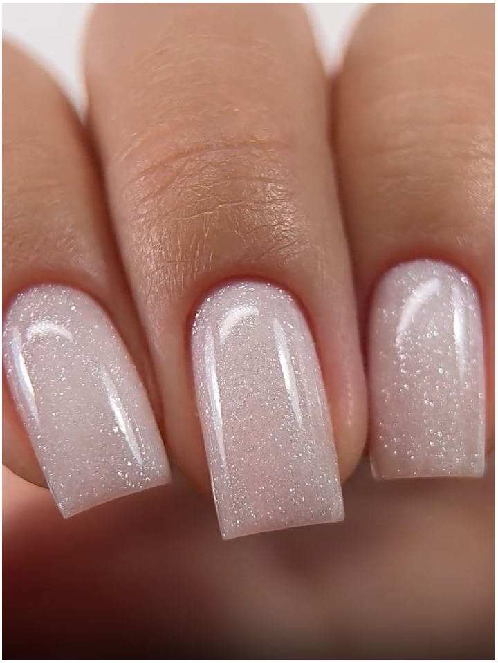 ELSE x Chillax. Tone top, glow Shimmer, #23, 12 ml. Топ із дрібним шимером — ELSE, NAILSMADE