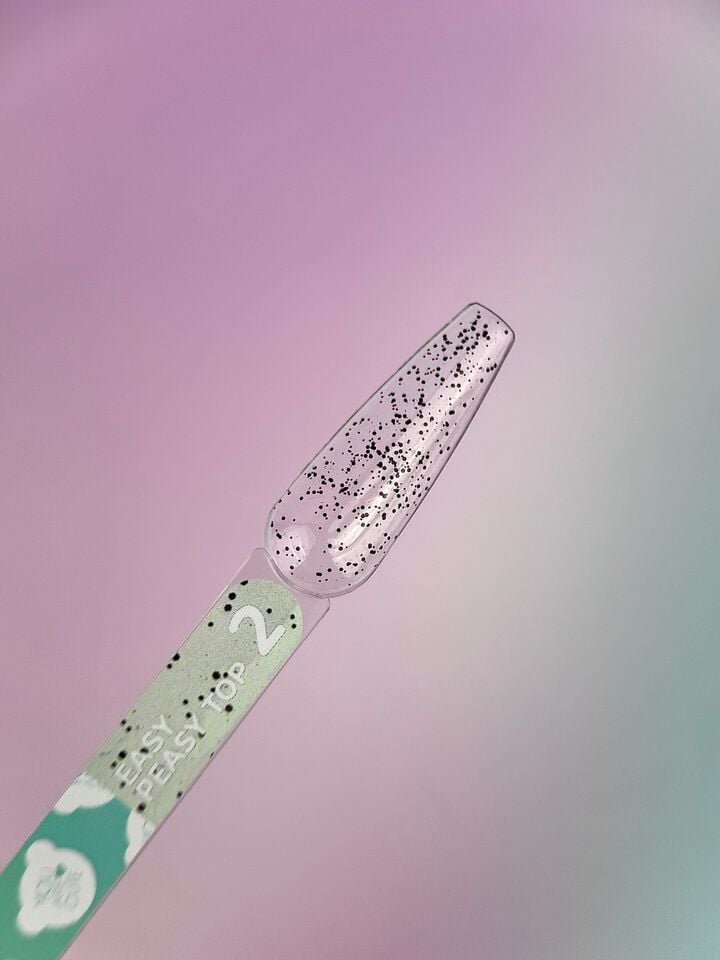 You Are Cute. Easy Peasy Top Coat, #2, 5 ml, transparentes Top mit schwarzen Partikeln #3