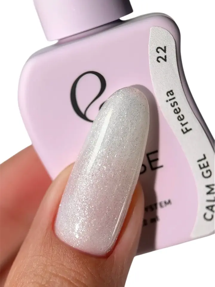 ELSE. Calm gel, #22, Freesia, 12 ml. Рідкий гель для зміцнення, з шимером #2