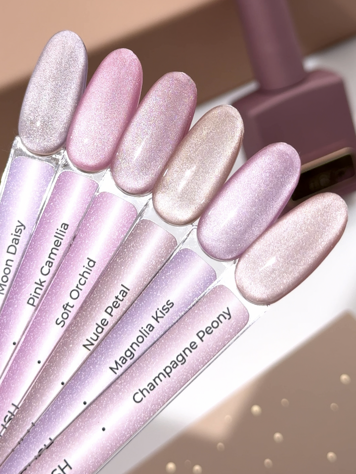 HEYLOVE. Cat's Eye Gel Polish, Champagne Peony, 15 ml, гель-лак "Котяче око", світлий тауп — HEYLOVE, NAILSMADE