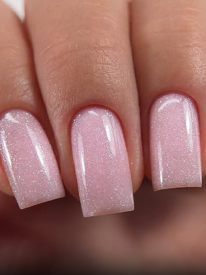 ELSE x Chillax. Tone top, glow Shimmer, #26, 12 ml. Топ із дрібним шимером — ELSE, NAILSMADE