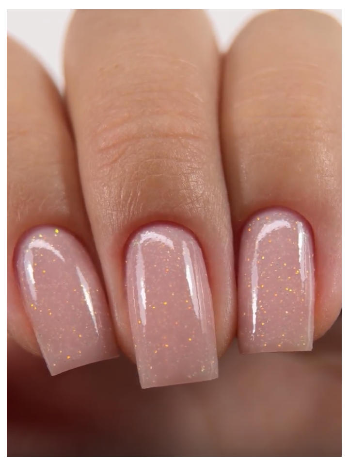 ELSE x Chillax. Tone top, glow Opal, #34, 12 ml. Топ із блиском опалу — ELSE, NAILSMADE