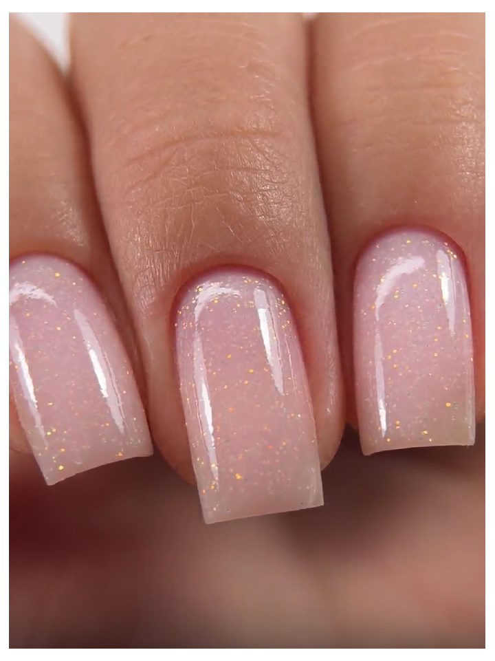 ELSE x Chillax. Tone top, glow Opal, #30, 12 ml. Топ із блиском опалу — ELSE, NAILSMADE